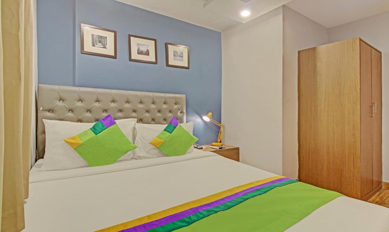 Hotel Royal Crowne Near Kolkata Airport Bagian luar foto
